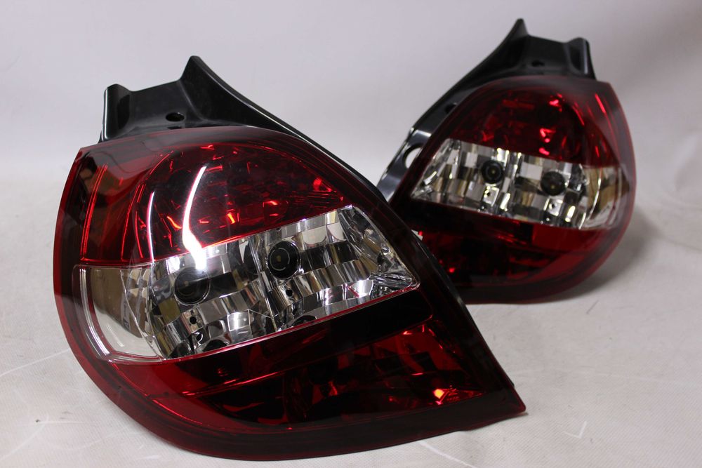 Lampy światła tył tylne RENAULT CLIO 3 III 05-09 RED TUNING Igła