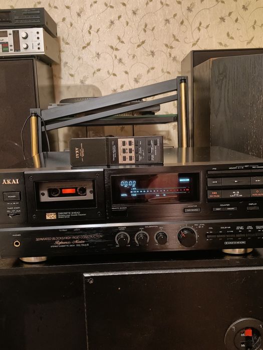 Кассетная дека AKAI GX 75mkll