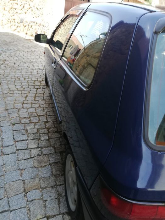 Carro renault clio
