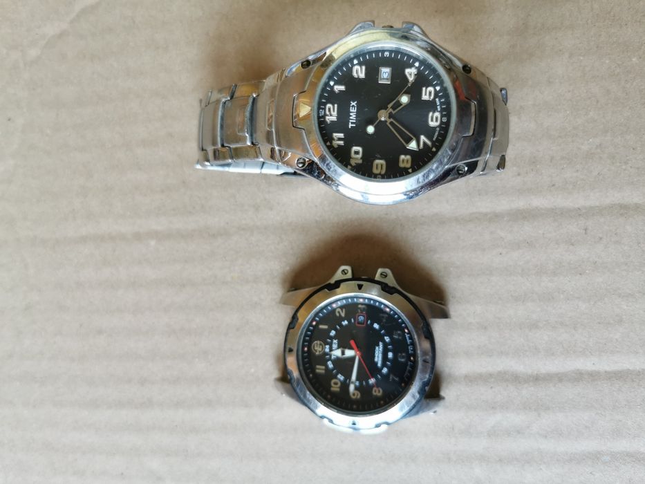 Dwa zegarki Timex