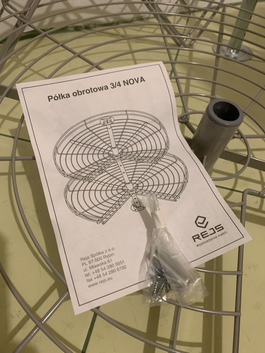 Półka obrotowa do szafki narożnej
