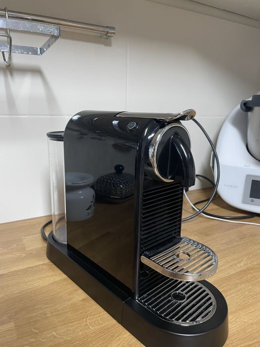 Ekspress kapsułkowy nespresso