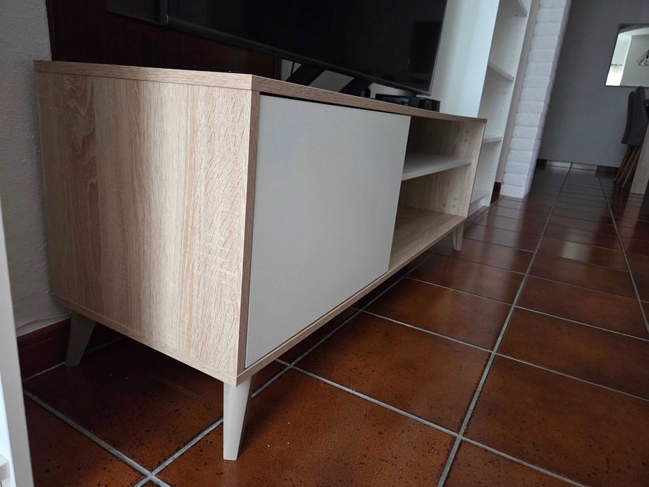 Móvel TV JOM 135x50x40