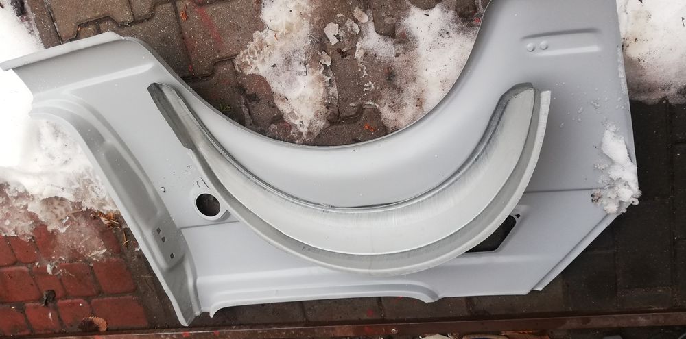 Fiat 126p nadkole tylne lewe zewnętrzne