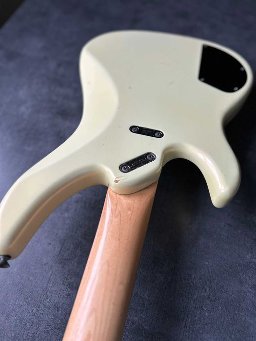 Yamaha RBX MS-II + EMG Japan 32" średnia skala bass gitara basowa