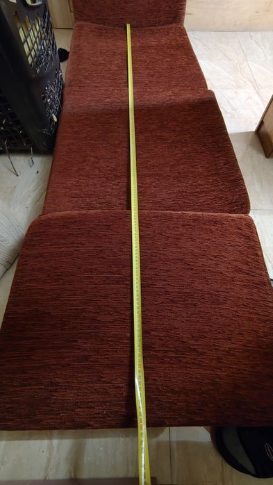 Pojedyncza sofa brązowa