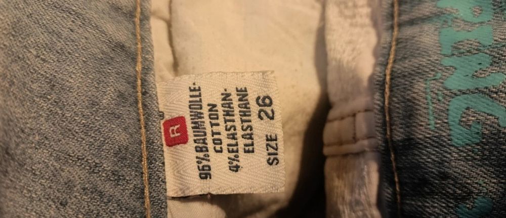 Jeansowa spódniczka mini