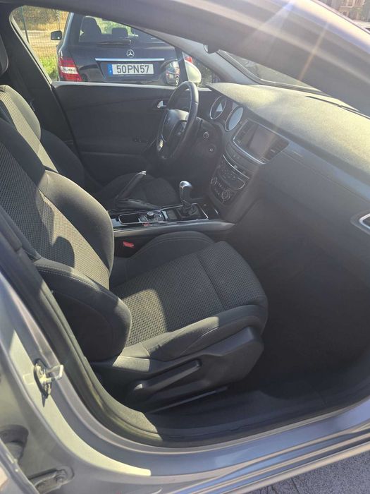 Peugeot 508 SW e-HDi 115