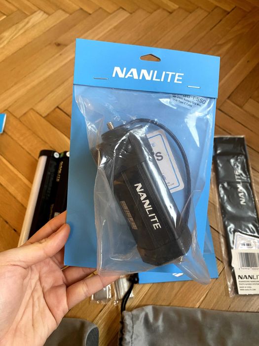 PavoTube II 6XR LED RGBWW Pixel Tube Light x2