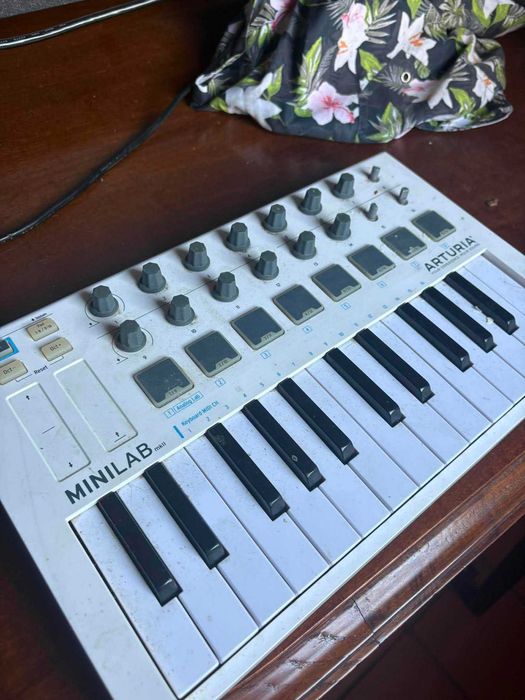 Arturia Keylab Mini MK2