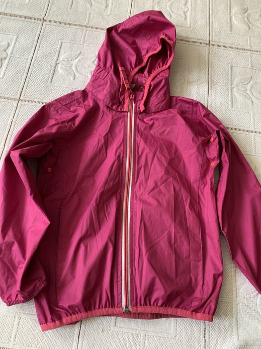 Kurtka przeciwdeszczowa  dla dziewczynki Helly Hansen 122