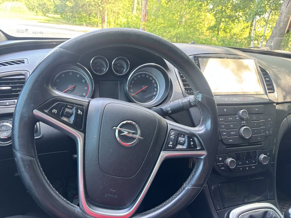 Opel insignia 1.8 benzyna + gaz xenon polski salon