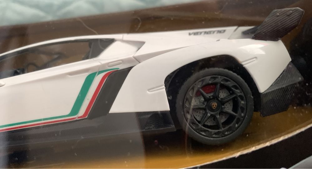 Model zdalnie sterowany Lamborghini Veneno