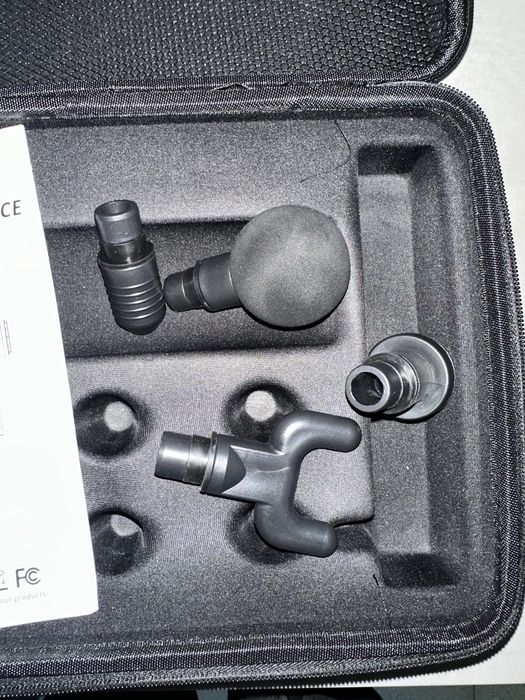 pistola de massagem (massage gun)