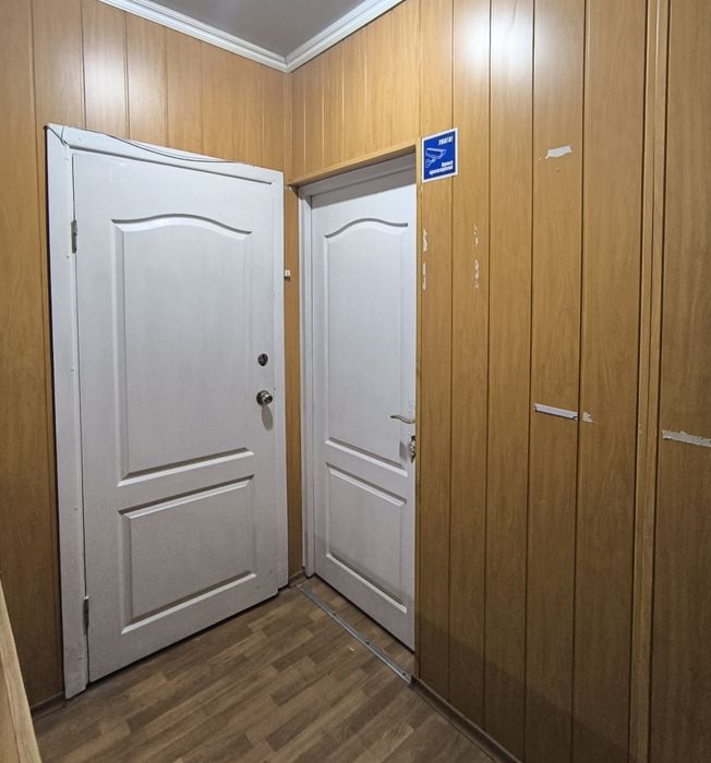 Оренда приміщення 32м.Центр . 2_й поверх. Любий вид діяльності.