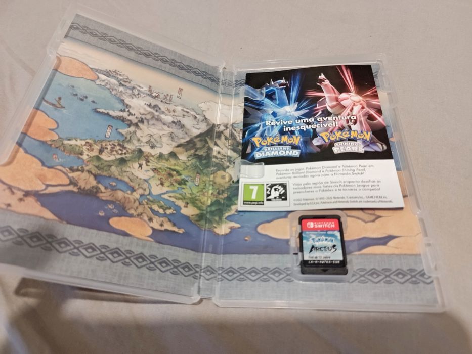 Nintendo switch OLED Pokémon 64Gb + 2 jogos