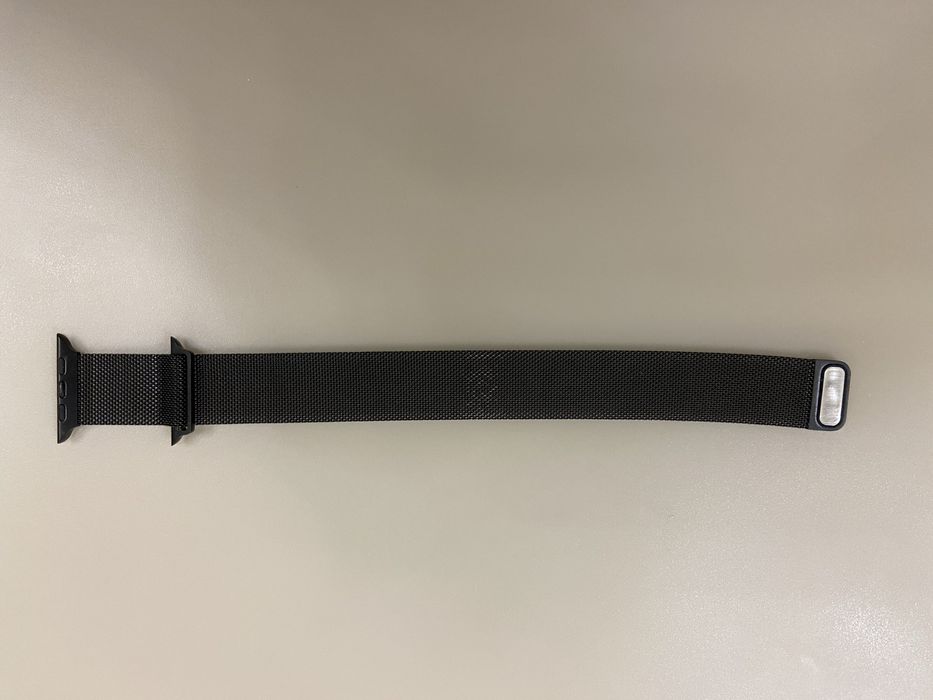 Сталевий ремінець на Apple Watch 40 mm