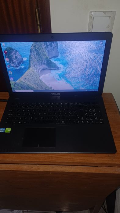 Computador Portatil i3  8gb