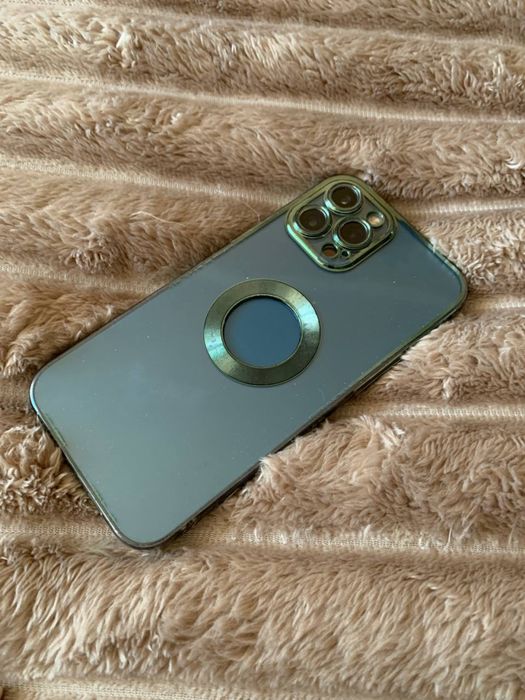 Продам iPhone 12 Pro Max на 256 ГБ