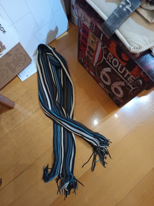 Vendo cachecol para homem bom estado