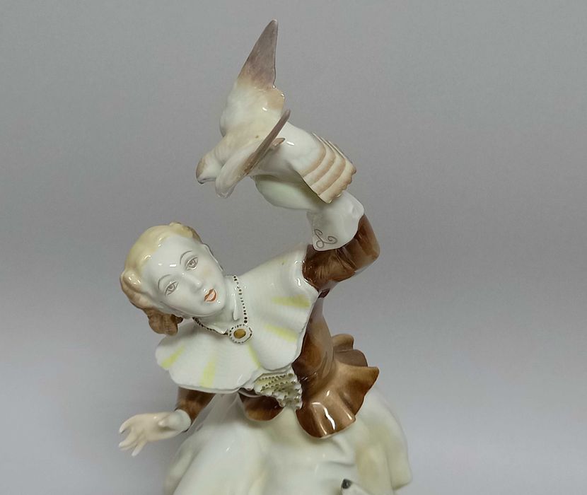 Sokolniczka, figurka Hutschenreuther, proj. H. Achtziger