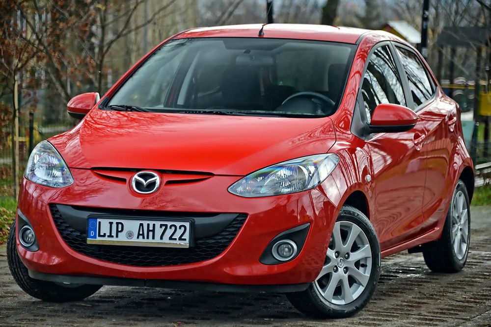 Mazda 2 1.3 75KM Klimatronic ALUFELGI Grzane Fotele MULTIFUNKCJA Oryg Przebieg