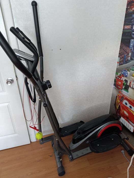 Продам орбитрек Coden