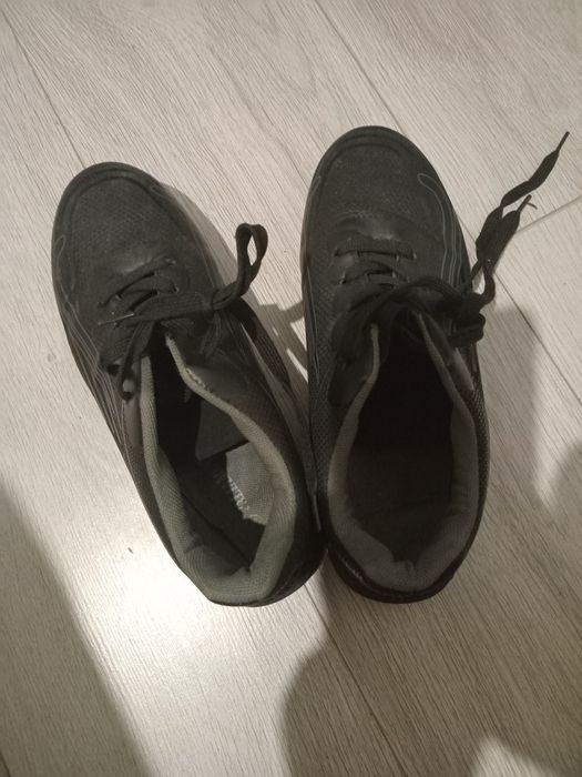 Кросівки чорні на хлопчика