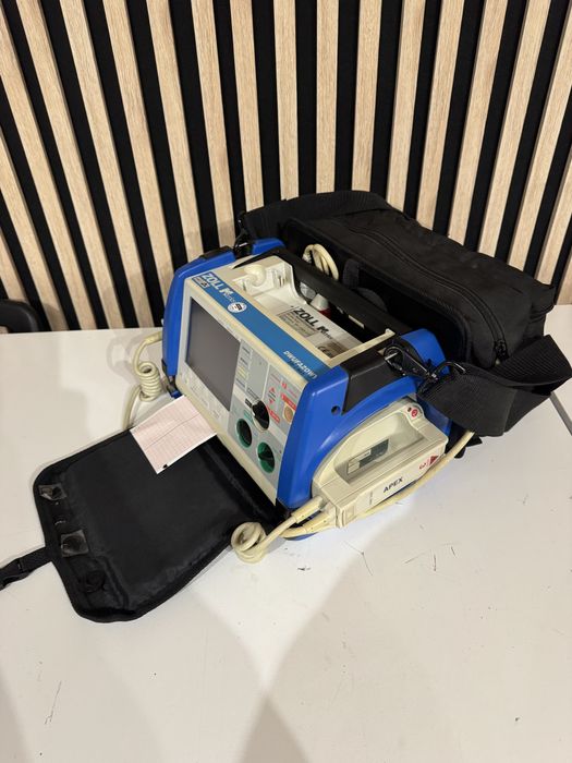 Defibrylator Zoll M series, 12 odprowadzeń