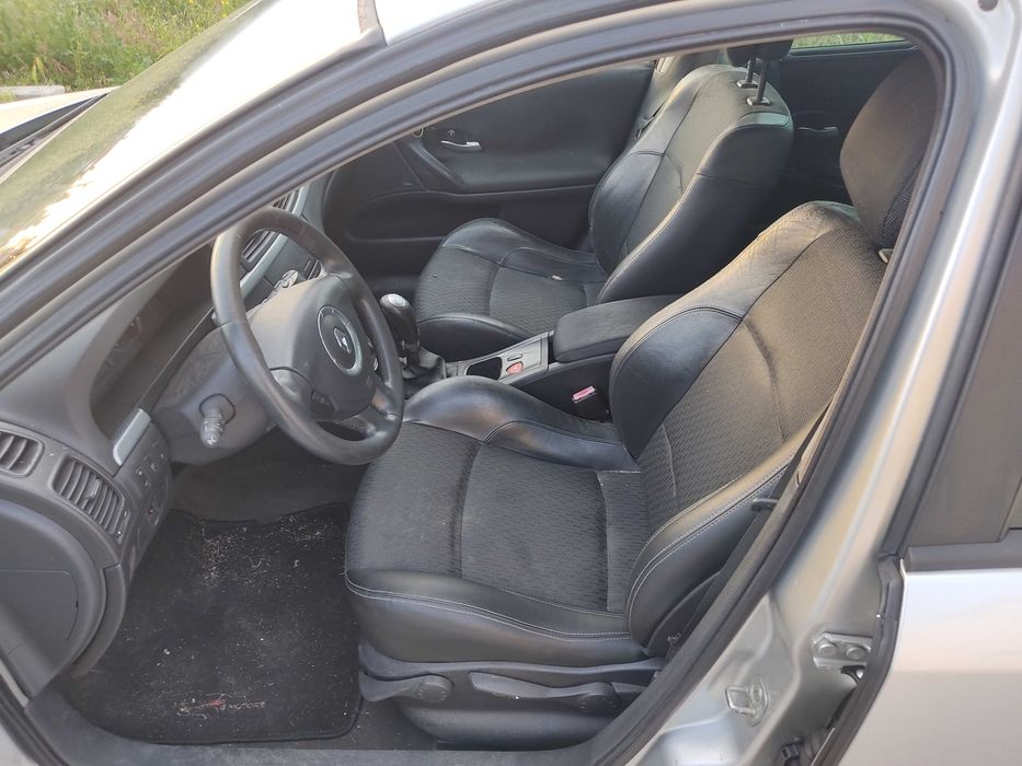Laguna 2.2 DCI Automático 150cv