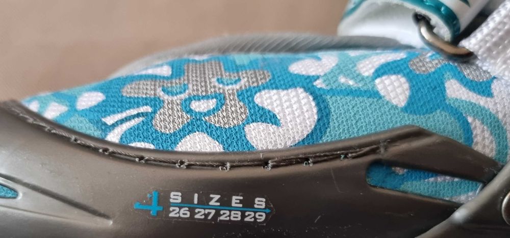 Łyżwy rozmiar 26-29 + kask