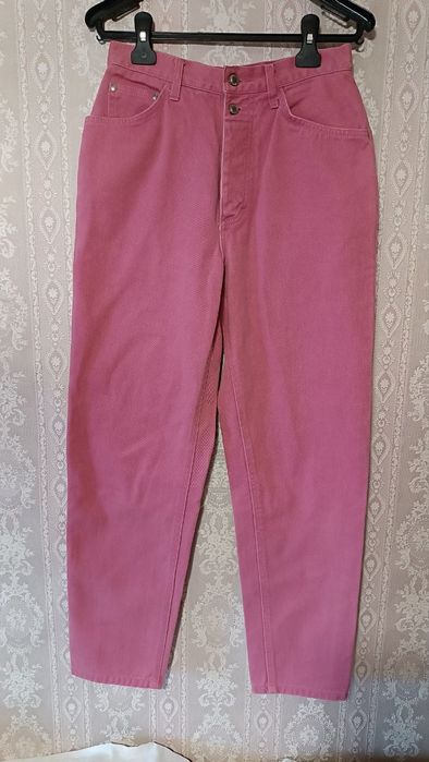 Джинси мом рожеві