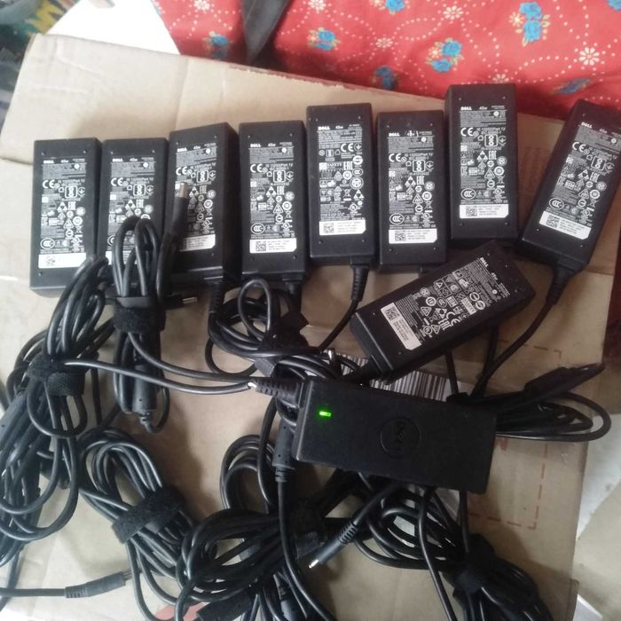 Зарядка блок живлення на делл Dell 19V 2.31A тонкий штекер