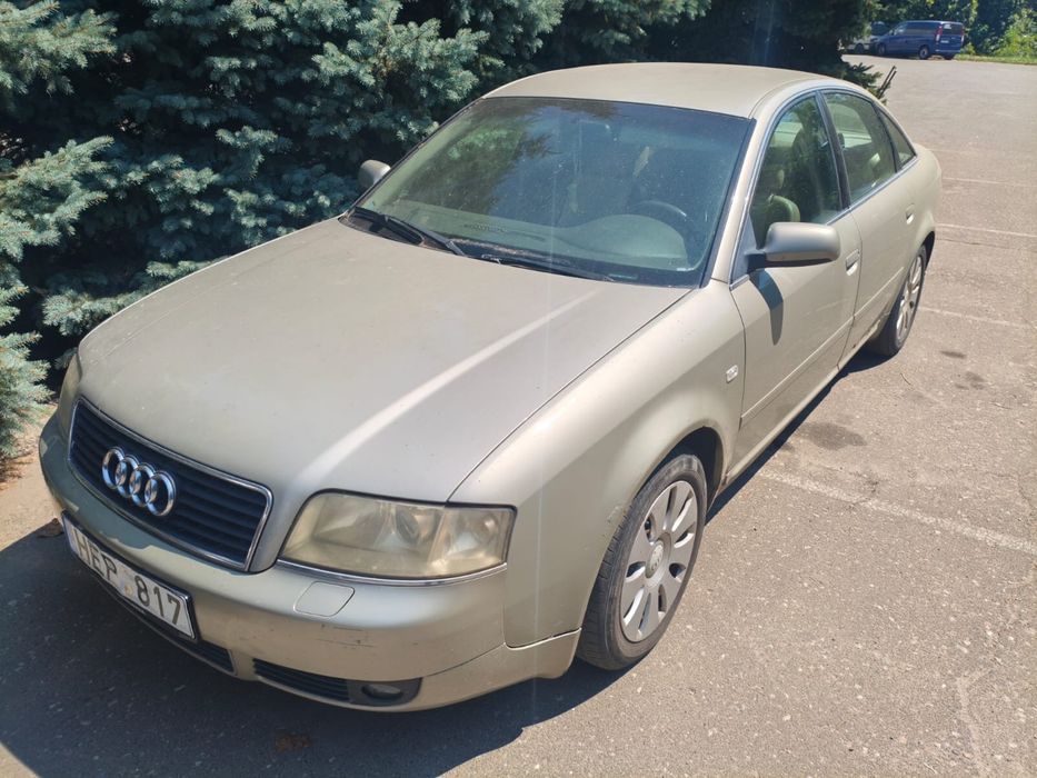 Audi A4 2002 рік