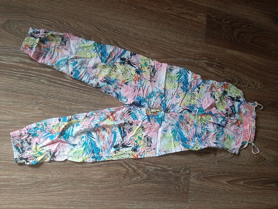 Spodnie, pajacyk dla dziewczynki 146-152