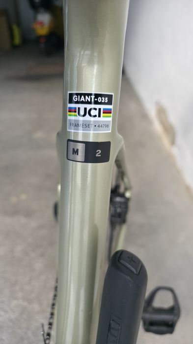 Bicicleta GIANT DEFY ADVANCE 2