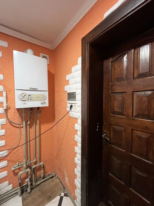 Цегляний будинок!