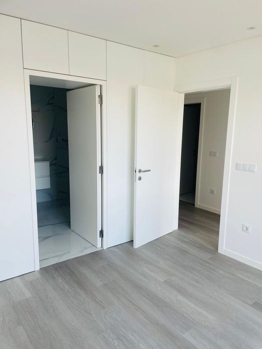 Arrendo apartamento T3 Novo-sem uso, Lourosa