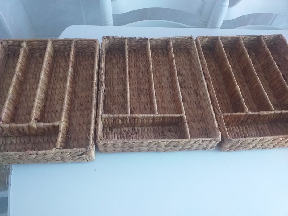 Tabuleiro para talheres em verga64738431974402121