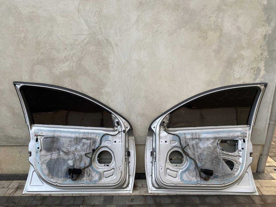 Двері Opel Vectra C седан Z157