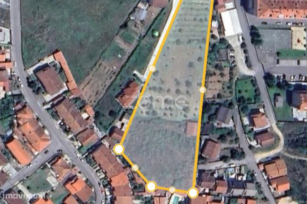 OPORTUNIDADE ÚNICA | Terreno 7.772 m² com elevado potencial