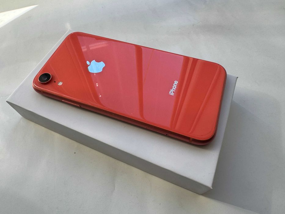 iPhone XR, 64 GB, Coral