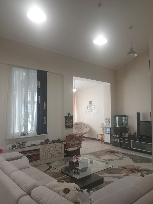 Продаємо дім на Лідерсовському Бульваріі ,2 хвилини і ви на пляжі