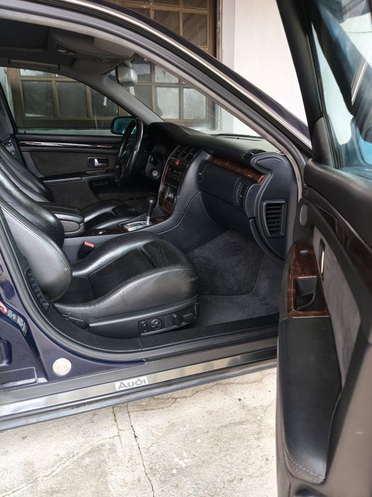 Audi A8 2.5 180cv facelift foto 5