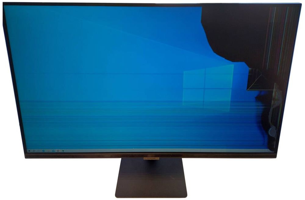 Monitor Smart Samsung M7 Ls32Bm700Uuxen (Uszkodzony)