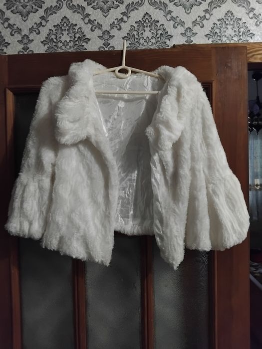 Полушубок святковий