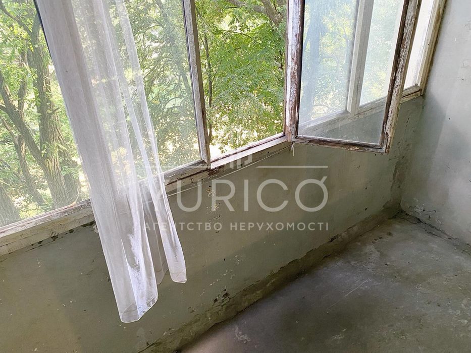 Продаж 2к квартири Якуба Колоса 8В