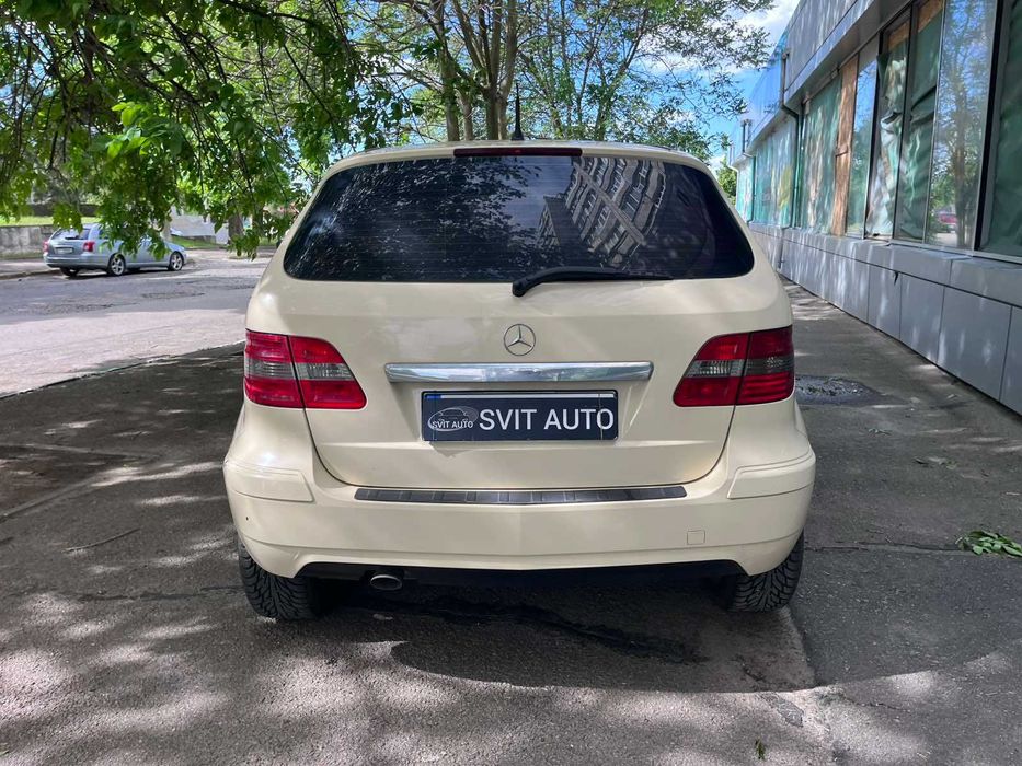 Продам Mercedes-Benz B-Class 2.0 дизель на АКПП