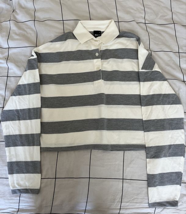 Krótka koszulka polo w paski oversized cropped Gina Tricot