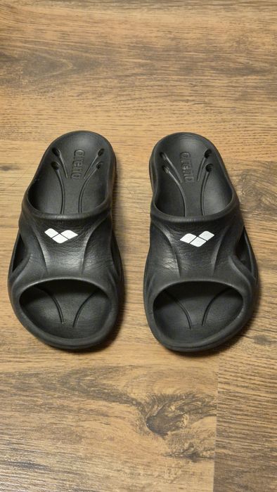 Klapki basenowe ARENA hydrosoft 33